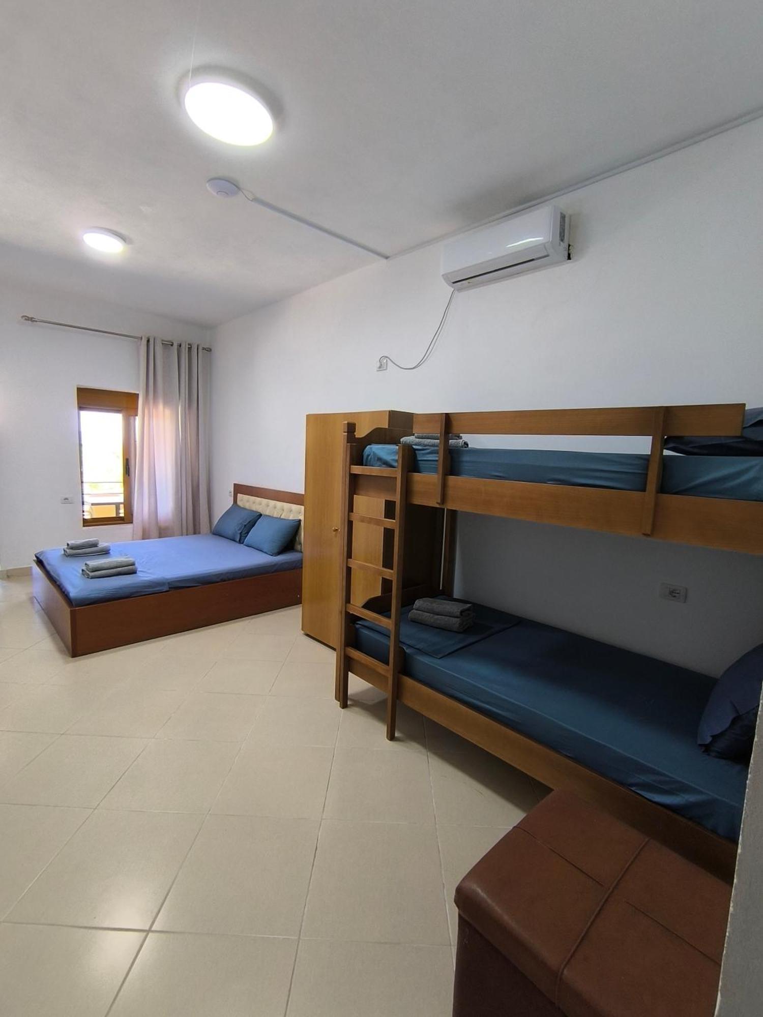 Kaful Apartments Qeparo Exterior photo