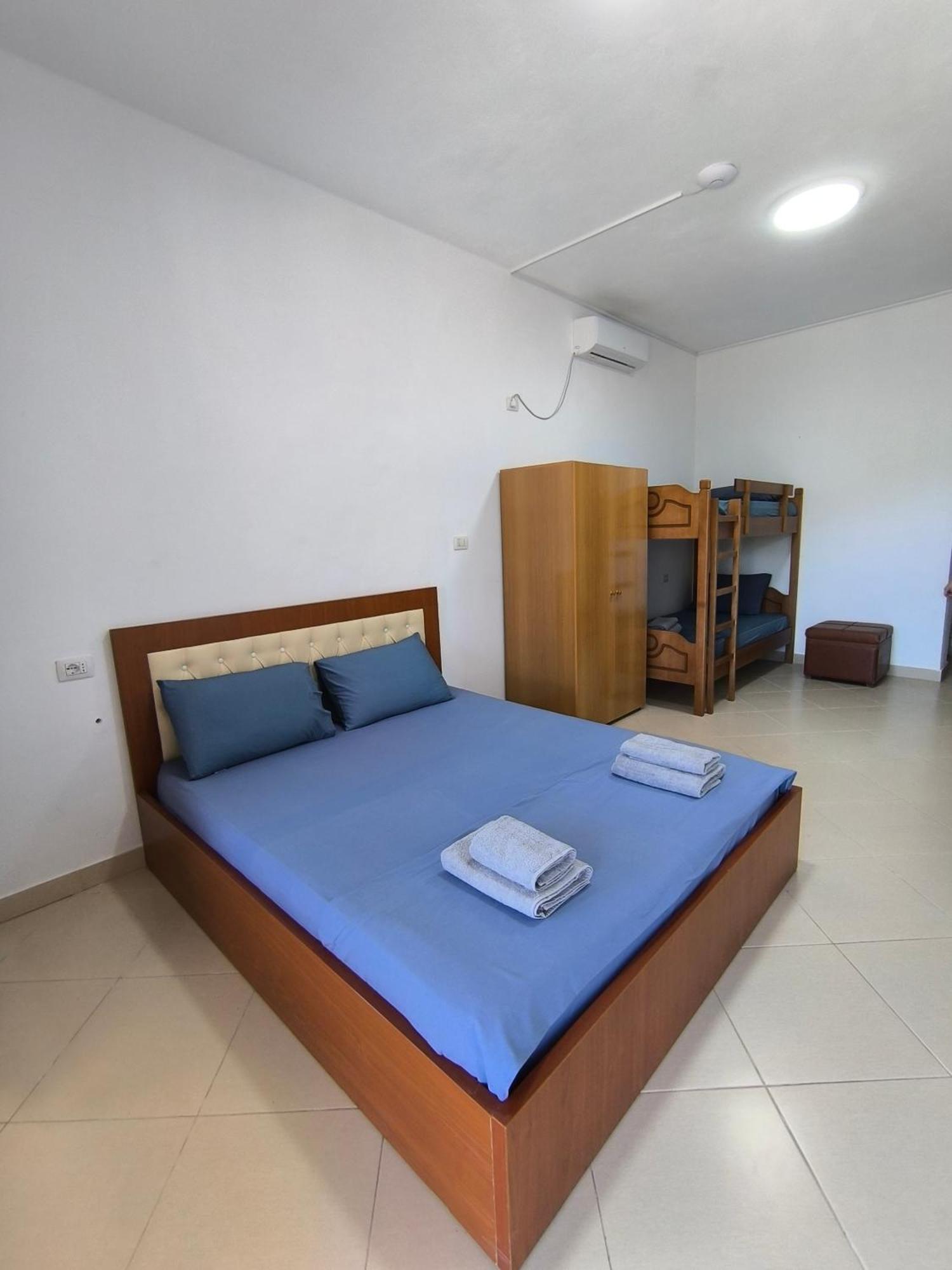 Kaful Apartments Qeparo Exterior photo